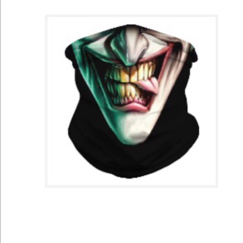 Face scarf.